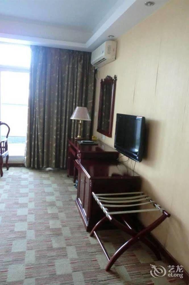 Huayu South City Hotel Vencsiang Kültér fotó